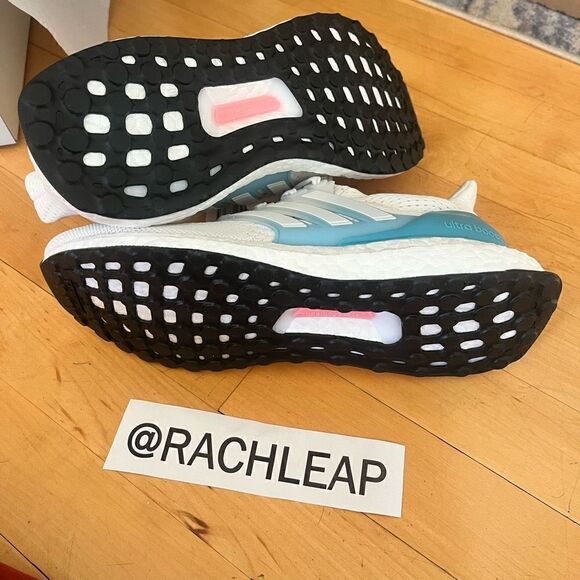 New in box adidas ultraboost 1.0 size 7.5 tennis shoes - Picture 16 of 16